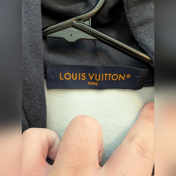 Louis Vuitton degraded monogram gradient hoodie - Picture 8 of 9